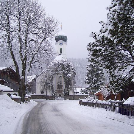 Landgasthof Kirchmayer Farchant Exterior foto